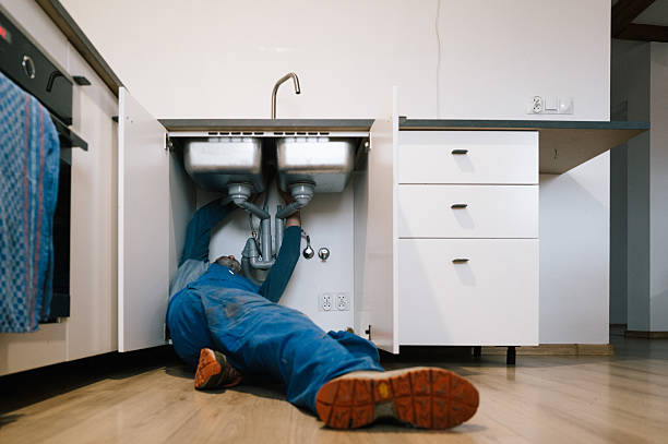 Professional Leak Detection technician working in Lafayette, NJ